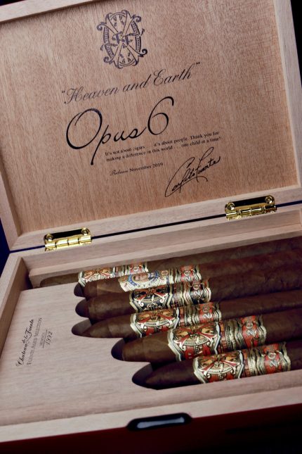 Fuente Fuente OpusX6 Limited Edition